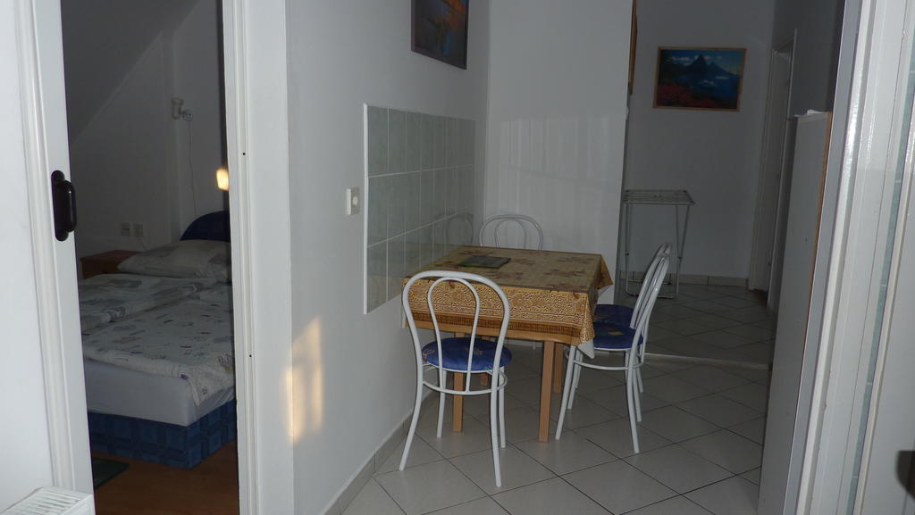Bridgehaus Apartment บาลาตอนฟือเรด ห้อง รูปภาพ